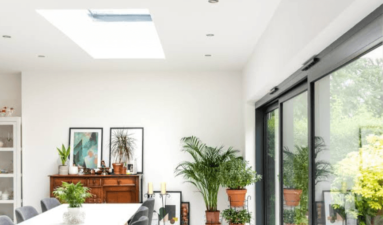 How a Pyramid Roof Lantern Improves Style and Energy Efficiency
